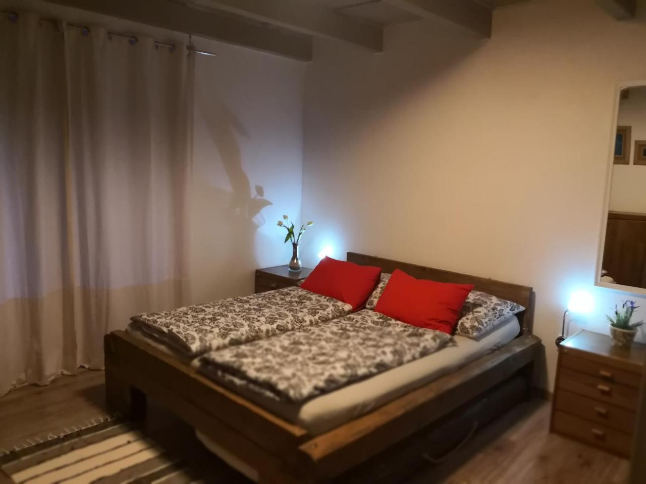 Apartmany Janosikove Diery Terhely Kültér fotó
