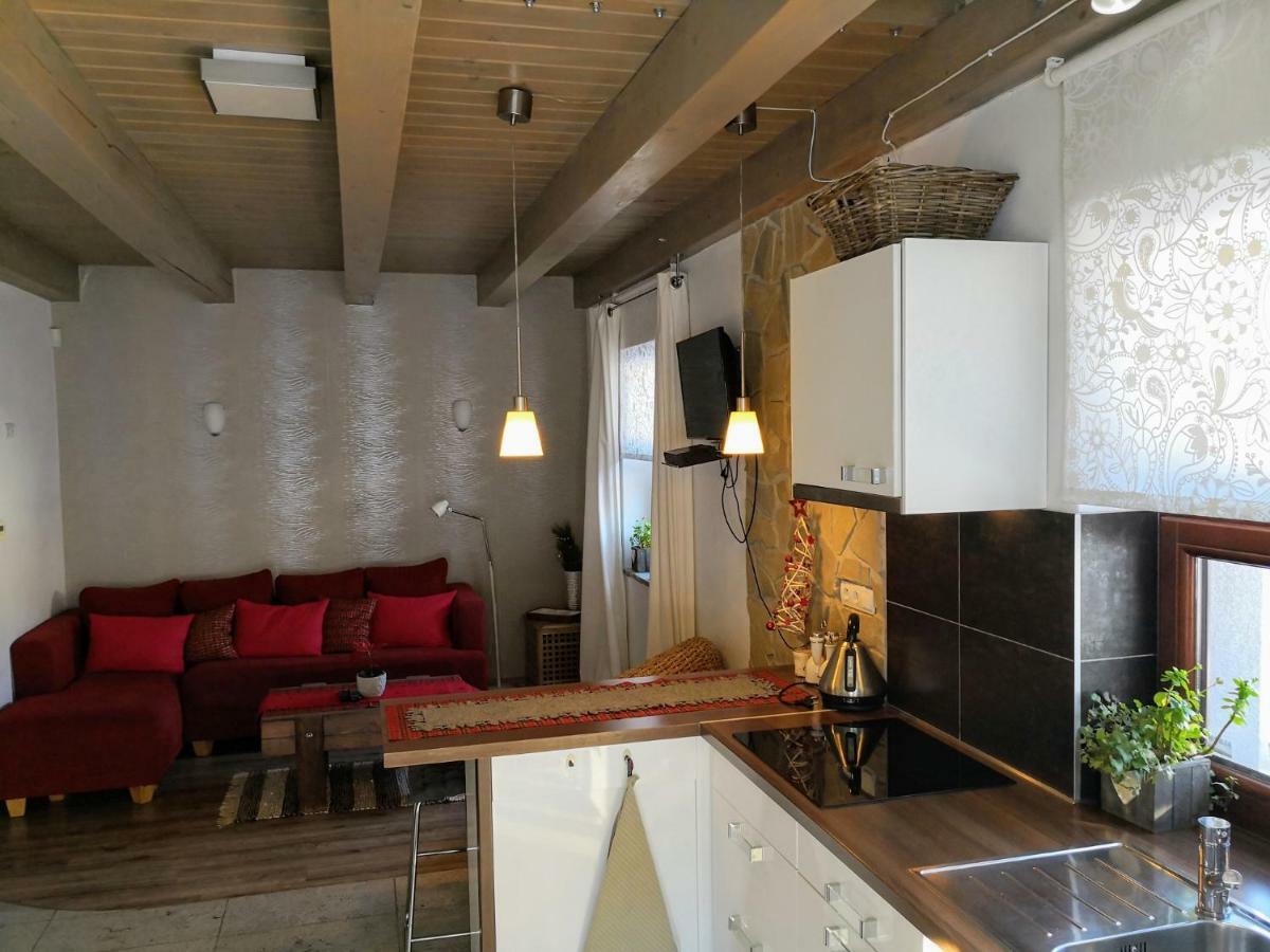 Apartmany Janosikove Diery Terhely Kültér fotó