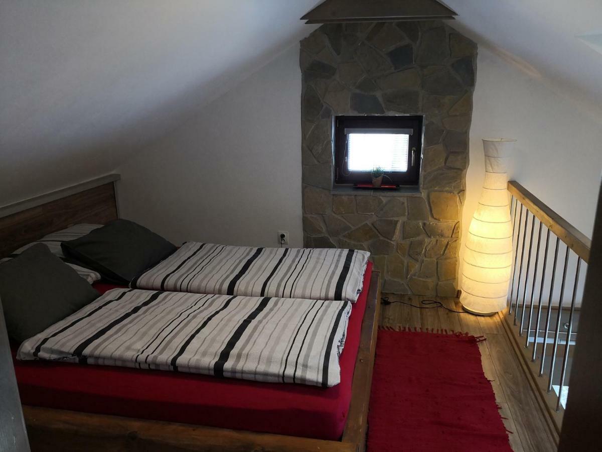 Apartmany Janosikove Diery Terhely Kültér fotó